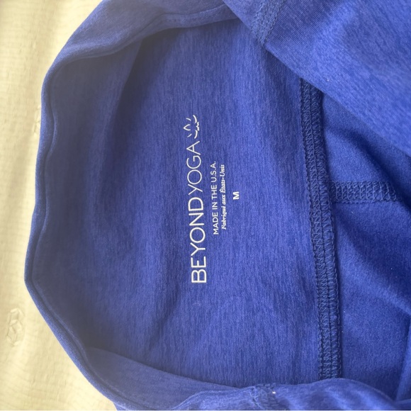 Beyond Yoga Matching Set - Picture 6 of 6